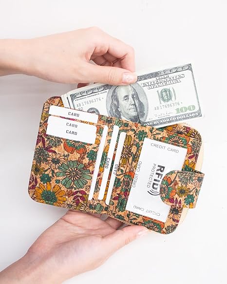 boshiho Wallets for Women, Vegan Card Holder Bifold Womens Wallet Small Compact RFID Blocking Purse with Zipper Coins Pocket